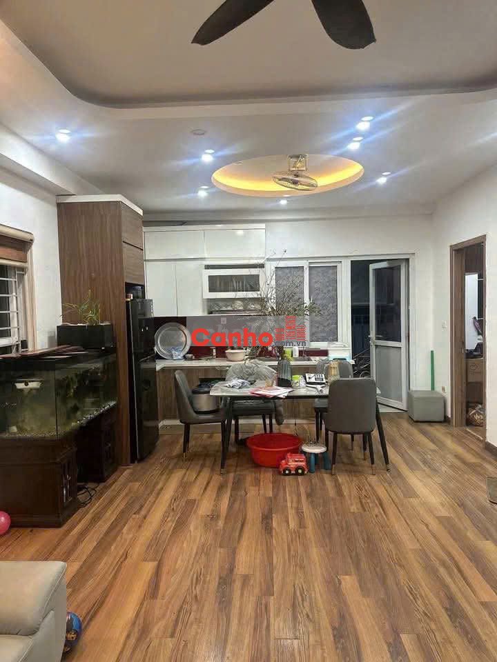 BÁN CĂN GÓC 80M VIEW HỒ 2 PHÒNG NGỦ FULL NỘI THẤT MỚI GIÁ 3,98 tỷ