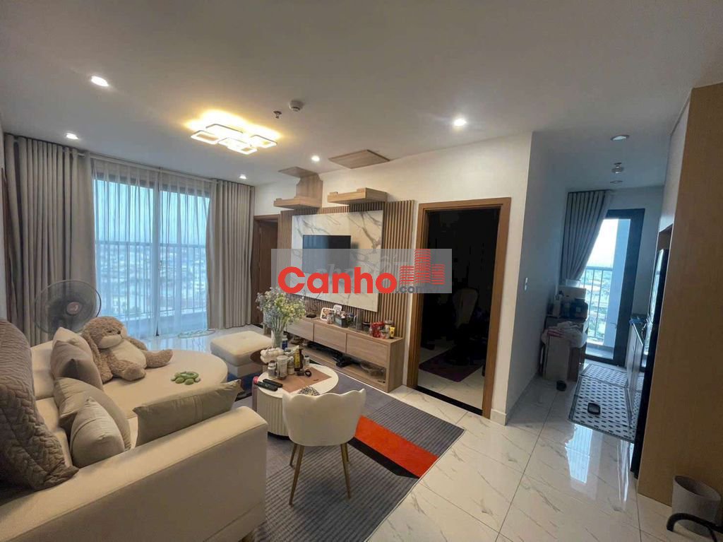 (7703) star tower 68m2. Thị trường 2,3 tỷ. Em gái ngây thơ : 1,850 tỷ