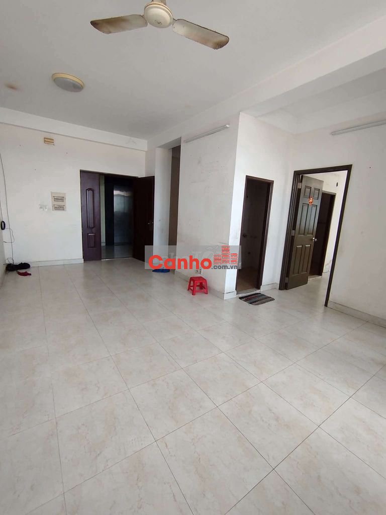 Bán căn hộ Nhất Lan . Bình Tân. 71,2 m2 giá 2 tỷ 320tr sổ hồng riêng