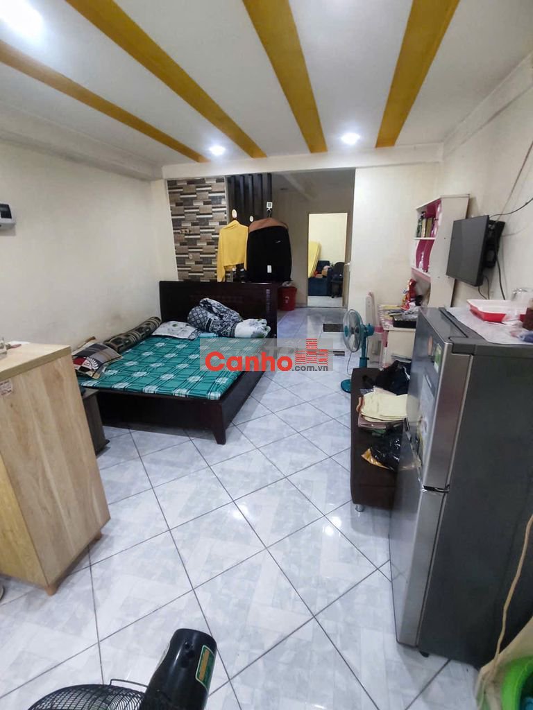 Cần bán chung cư Nguyễn Thiện Thuật Q3 Lầu 2 DT 36m2, 1PN Giá 2.250 tỷ