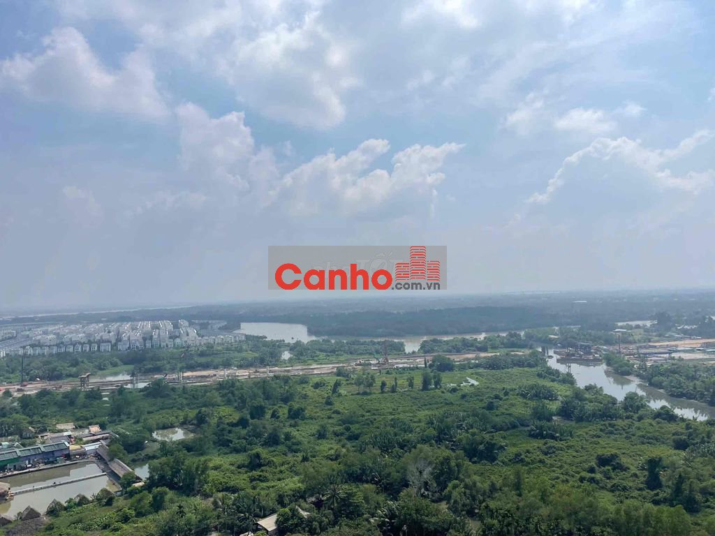 CẦN BÁN GẤP CH VINHOMES Q9 STUIDO,1PN VIEW HỒ BƠI GIÁ TỐT VAY 70%