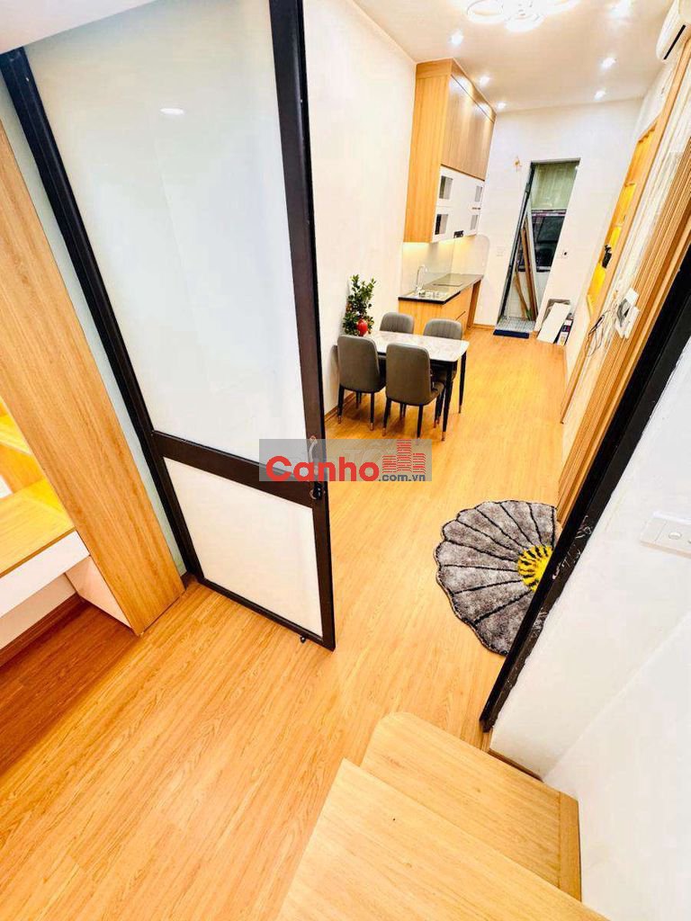 Bán gấp CHTT Tầng 2 Đại Cồ Việt 3Ngủ ôtô