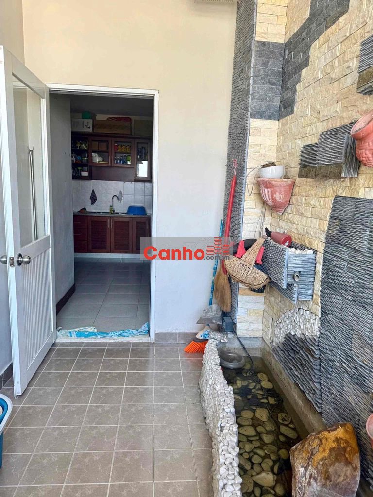 𝐂𝐡𝐢́𝐧𝐡 𝐜𝐡𝐮̉ 𝐜𝐚̂̀𝐧 𝐁𝐚́𝐧 𝐜𝐚̆𝐧 𝐠𝐨́𝐜 𝐥𝐨̂ 𝐃 𝐜𝐡𝐮𝐧𝐠 𝐜𝐮̛ 𝐏𝐡𝐮́ 𝐌𝐲̃ 𝐓𝐡𝐮𝐚̣̂𝐧