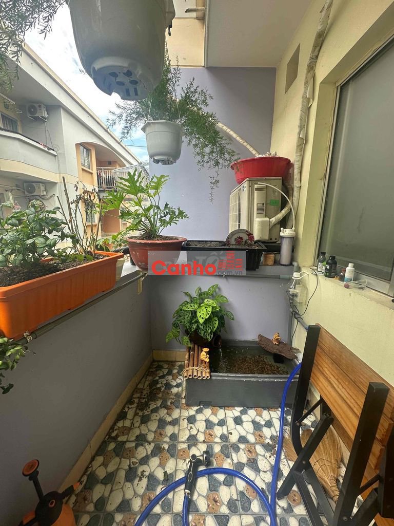 Bán Căn Hộ mặt tiền đường số 6 khu Tên Lửa ,2PN,2WC ,SHR .