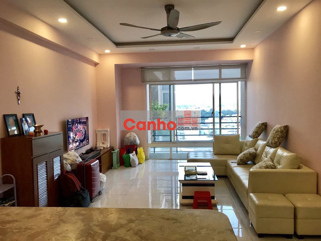 Gia đình bán gấp căn hộ Thuận Việt Q11 - 100m2 (3PN) - Giá gốc từ chủ