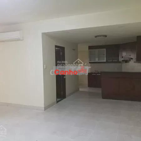 Cần bán căn hộ Hùng Vương Plaza P12. Q5