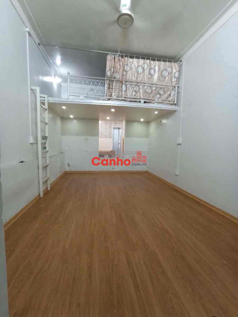 Bán TT Phố Lò Đúc nhà đẹp nguyên bản 60m T 2 giá nhỉnh 3 tỷ sổ CC có T