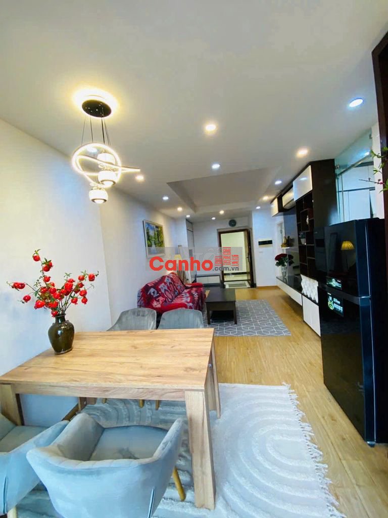 CẦN BÁN CĂN HỘ TẦNG TRUNG CỦA DỰ ÁN CHUNG CƯ GOLDSILK