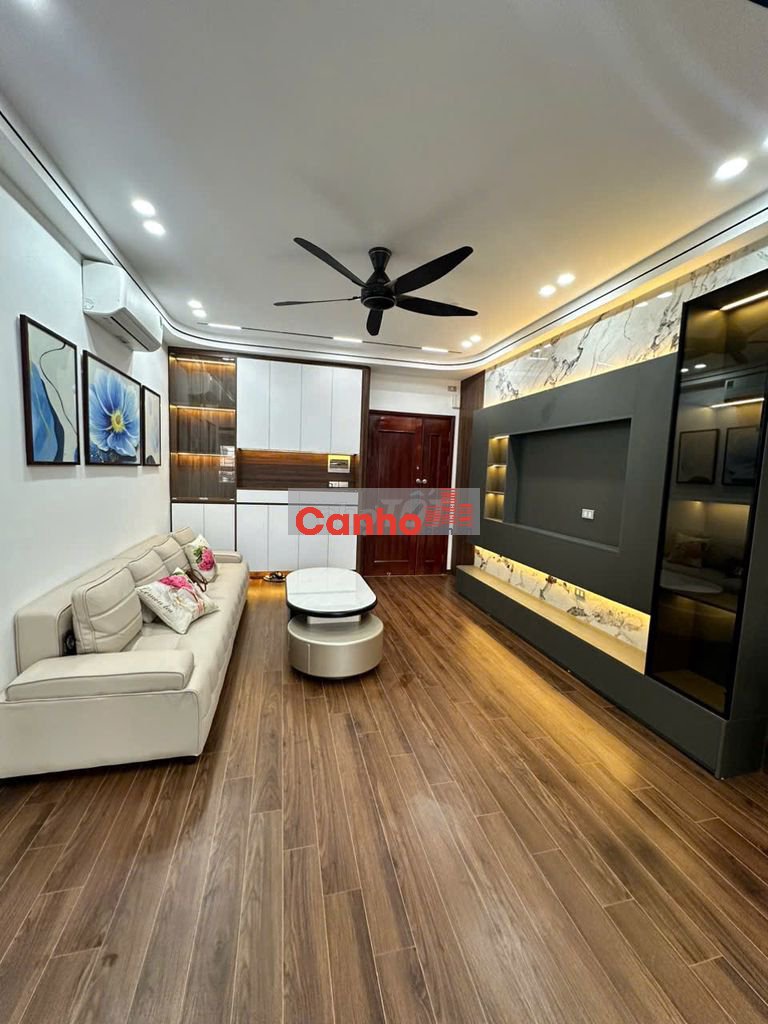 CHÍNH CHỦ cần bán gấp chung cư cao cấp 80 m2,2 PN tòa 165 Thái Hà