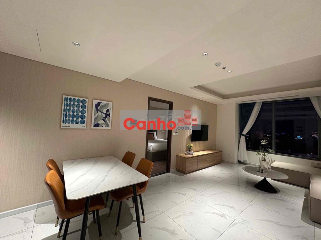 Chính chủ bán căn hộ trung tâm , cách phố Bùi Viện 1 Km , sổ hồng riên