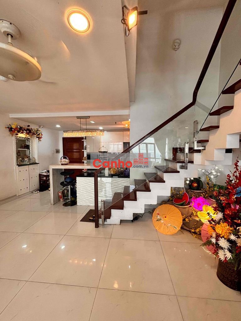 BÁN CĂN HỘ PENHOUSE GIAI VIỆT 400M2 5PN 4WC FULL NỘI THẤT 12TY