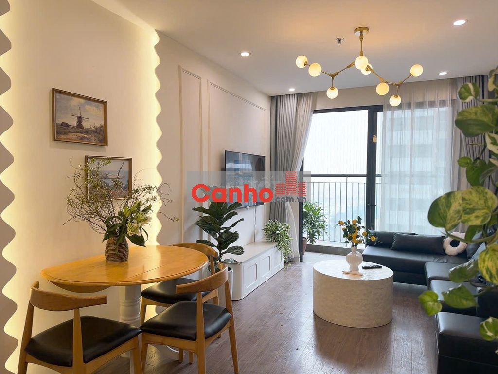 Bán nhanh căn 2N/1W full nội thất tầng cao view thoáng giá chỉ 3,57 tỷ