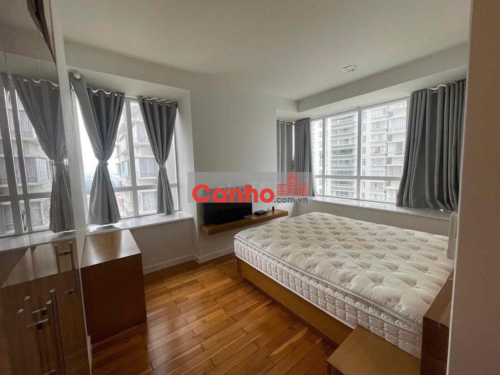 Bán căn góc Sunrise City Central