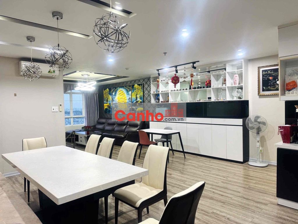 BÁN CĂN HỘ GIAI VIỆT 150M2 3PN SỔ HỒNG KÝ NGAY CĂN GÓC LẦU CAO