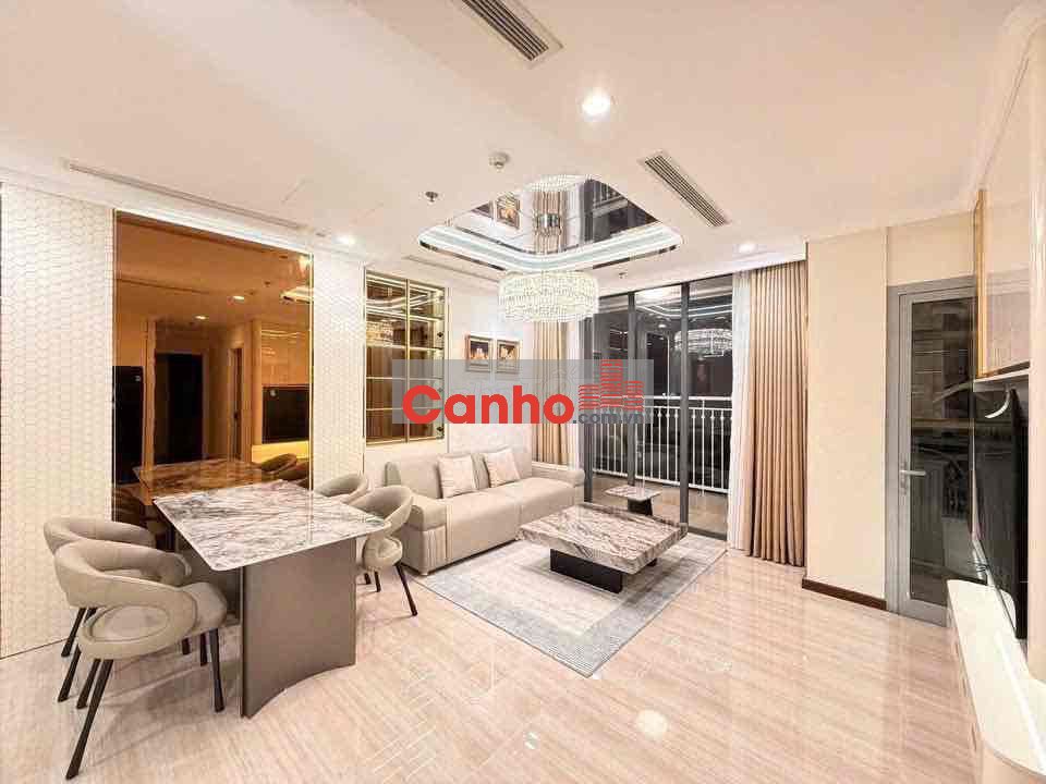 bán 2PN -Landmark 5 tầng 10, 80m2 , sổ hồng ,full nội thất , giá :11.6