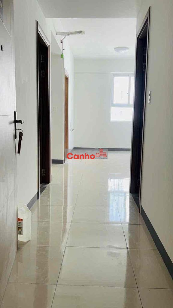 Chính chủ cần bán căn hộ Imperial Place Thuơng mại 2PN 1WC 56m2 đã có