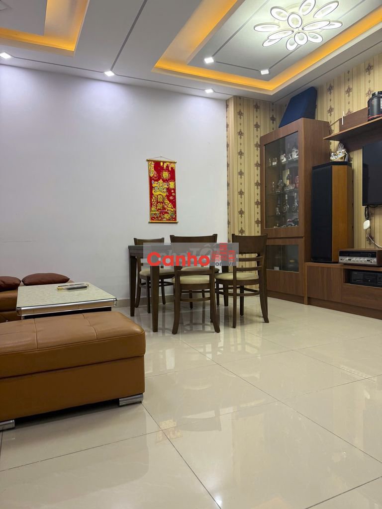 BÁN CĂN HỘ CAO CẤP ORIENTAL PLAZA-685 ÂU CƠ