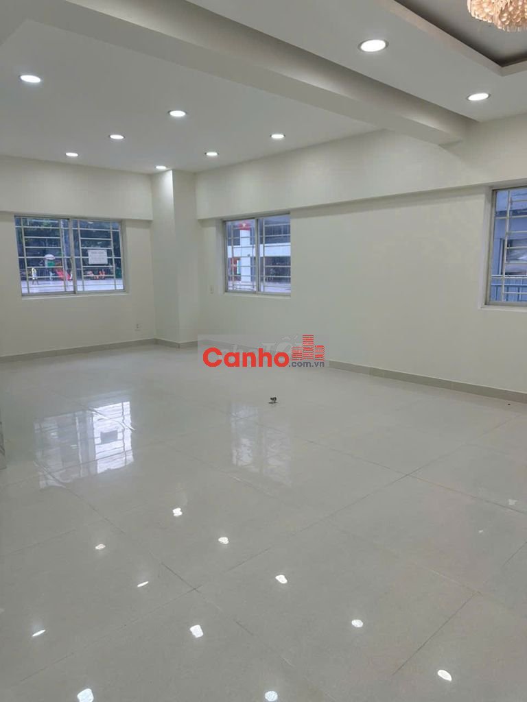 Bán căn hộ Phú Mỹ Thuận. DT 144m, trệt, lầu, 3PN, tiện ở, buôn bán