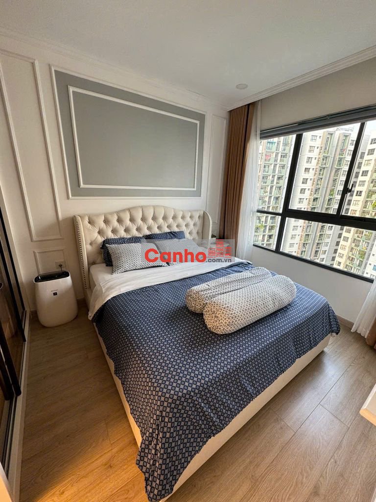 Bán căn hộ Emerald 2 phòng giá thanh toán 4.9 tỷ nhà full nội thất
