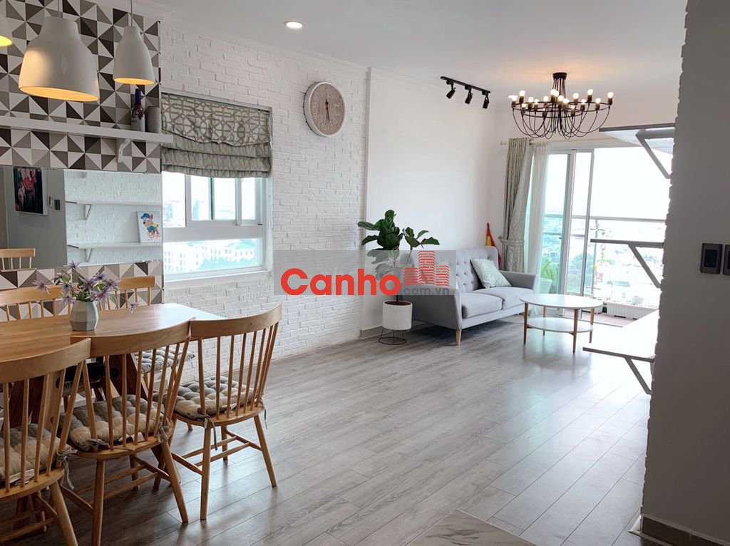 Bán Căn Hộ Ngô Gia Tự Quận 10 - 56m², 2 PN Lầu Cao , Giá 3.48 Tỷ