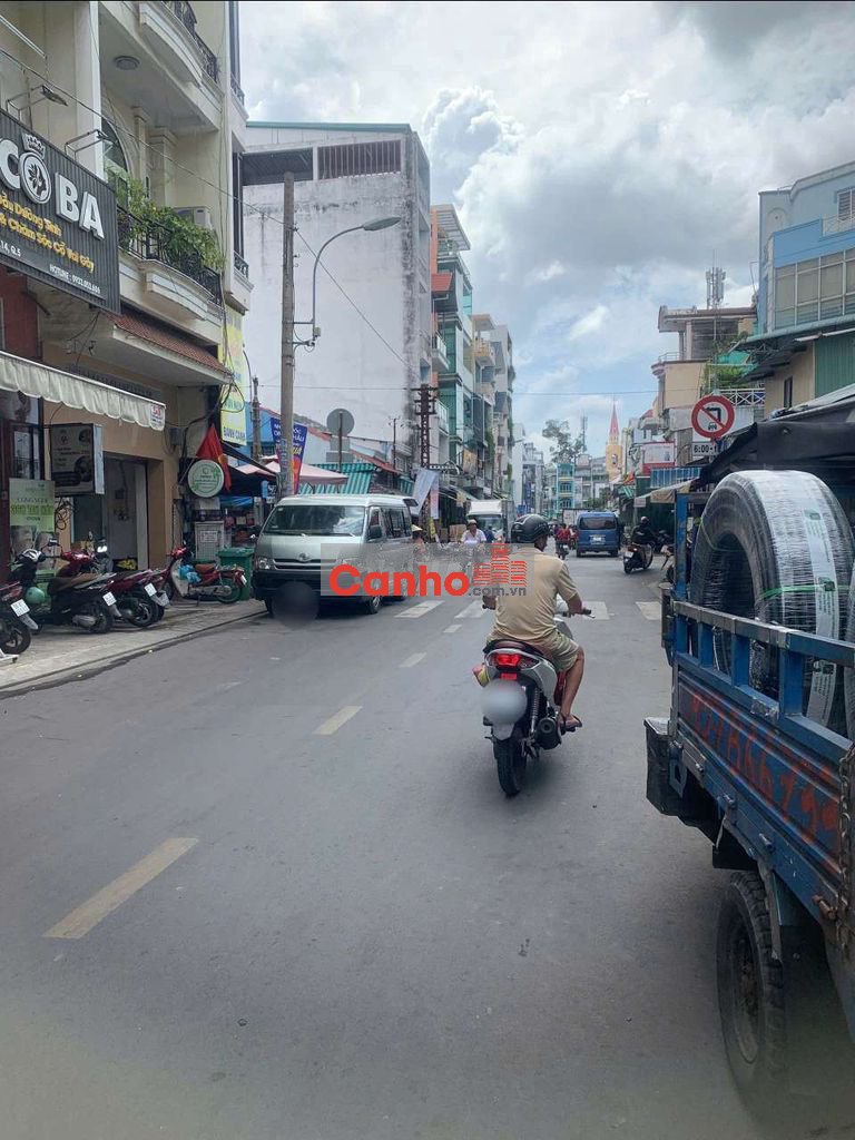 CHUNG CƯ MẶT TIỀN QUẬN 5 – 107M² – NGANG 4,9M – NHÀ CHÍNH CHỦ – 4.1 TỶ