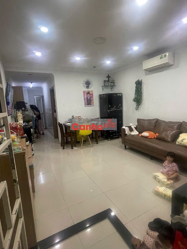 Căn hộ Green Town có sổ riêng 49m/ 1pn/ 2.2tỷ 74m/ 2p2w/ 3.2tỷ ht vay