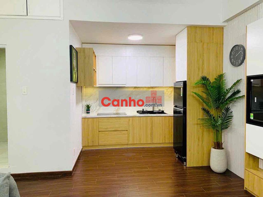 Nhà đẹp Cao Ốc B ngô Gia Tự( 53m2 2pn, bếp, tivi, tủ lạnh, sofa)