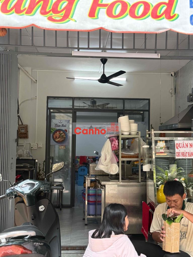 bán nhà mặt tiền chung cư lạc long quân