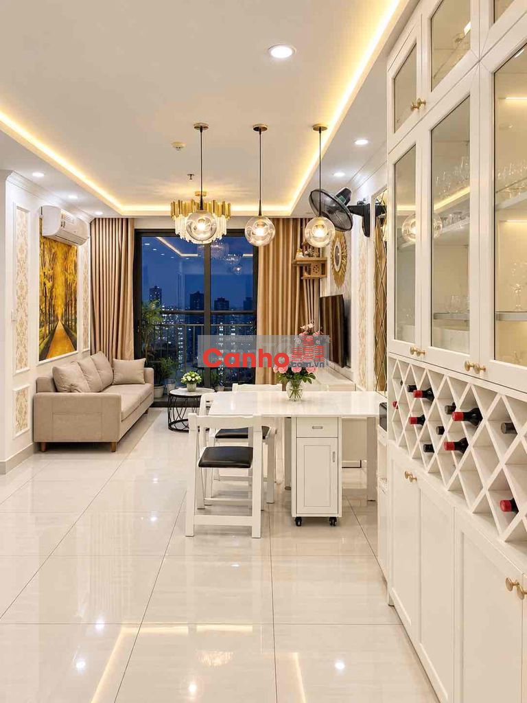 cần bán gấp 2 ngủ S2 55m Full đồ xinh , giá 3.4 Tỷ Vinhomes Smart City