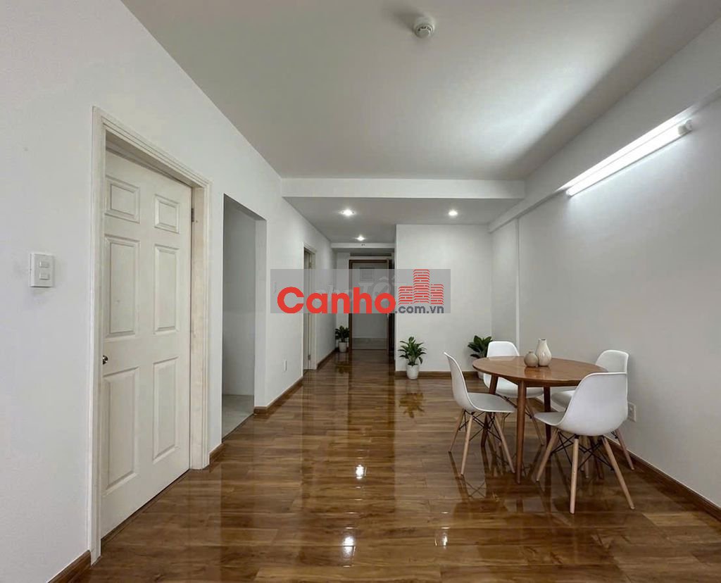Căn 2PN, 2WC CHÍNH CHỦ EHOME 3 64m2,Giá 2tỷ740, Sổ Riêng, Nthất cơ bản