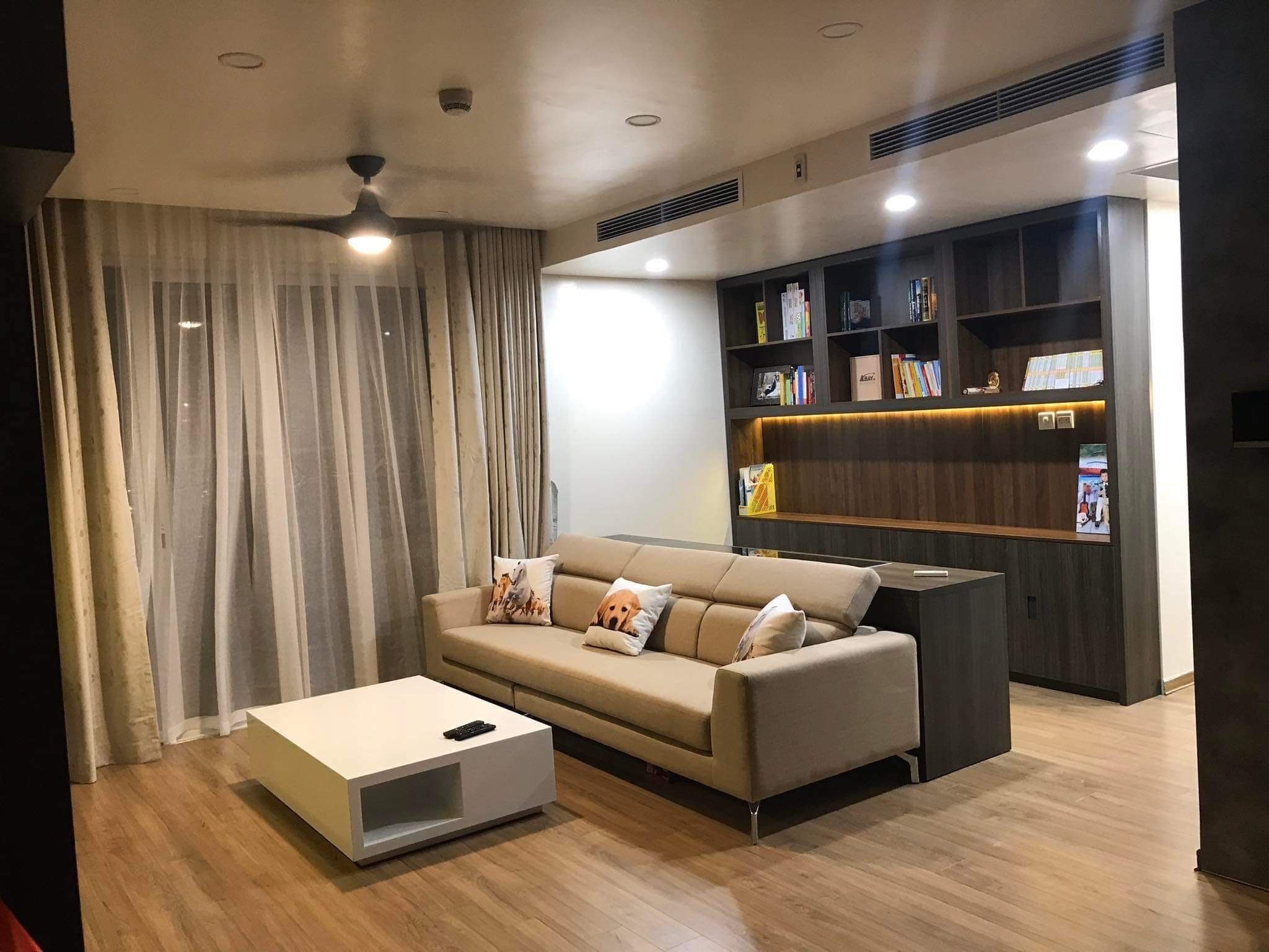 BÁN GIÁ GIẢM SÂU: Siêu phẩm 3PN Seasons Avenue tòa S1 tầng đẹp, view phố thoáng mát