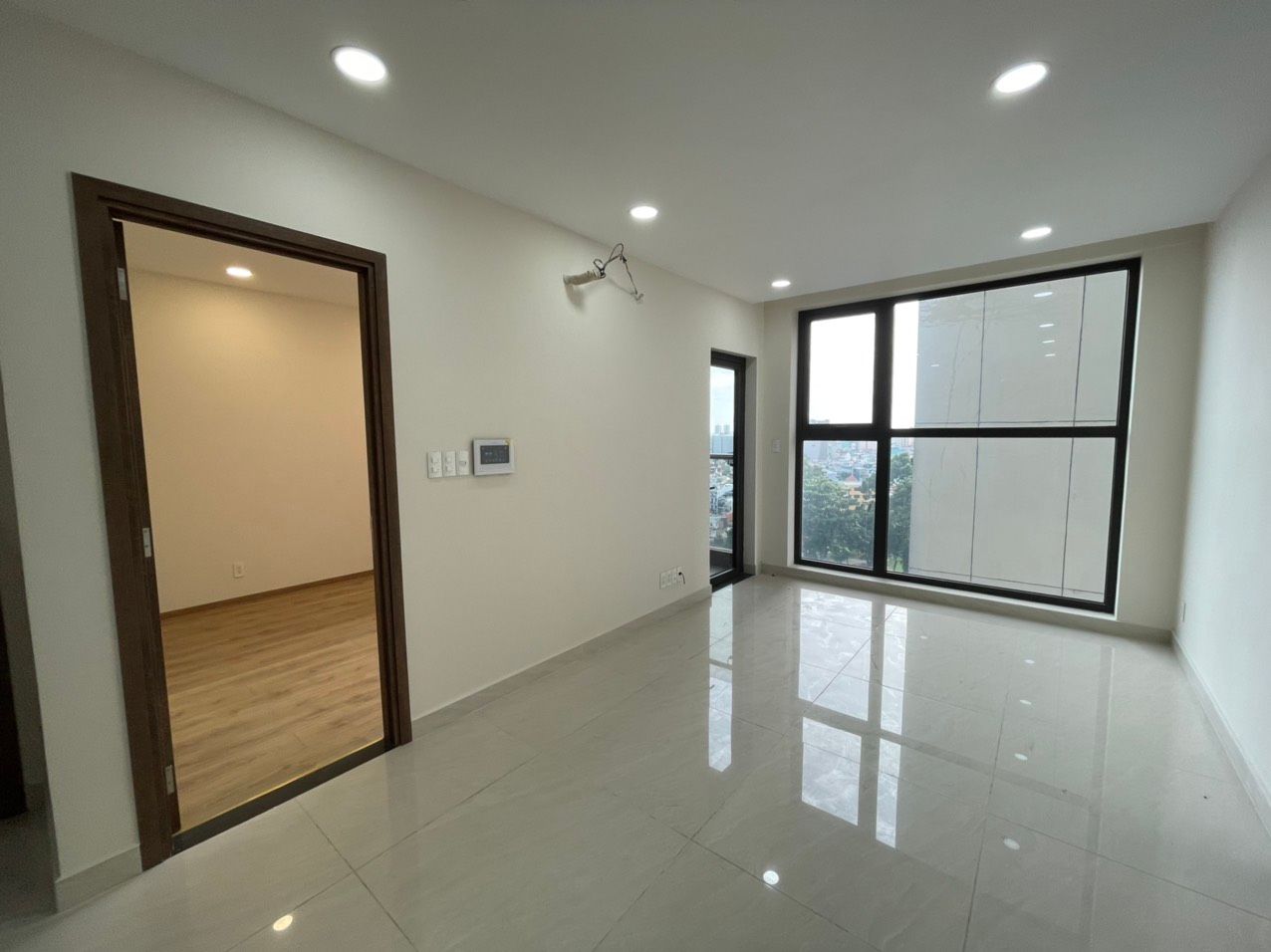 *Cho thuê căn hộ Park Legend 2Pn2Wc Nội Thât Cơ bản #15Tr - Giữ 🔑 xem liền Tel 0942811343 Tony 