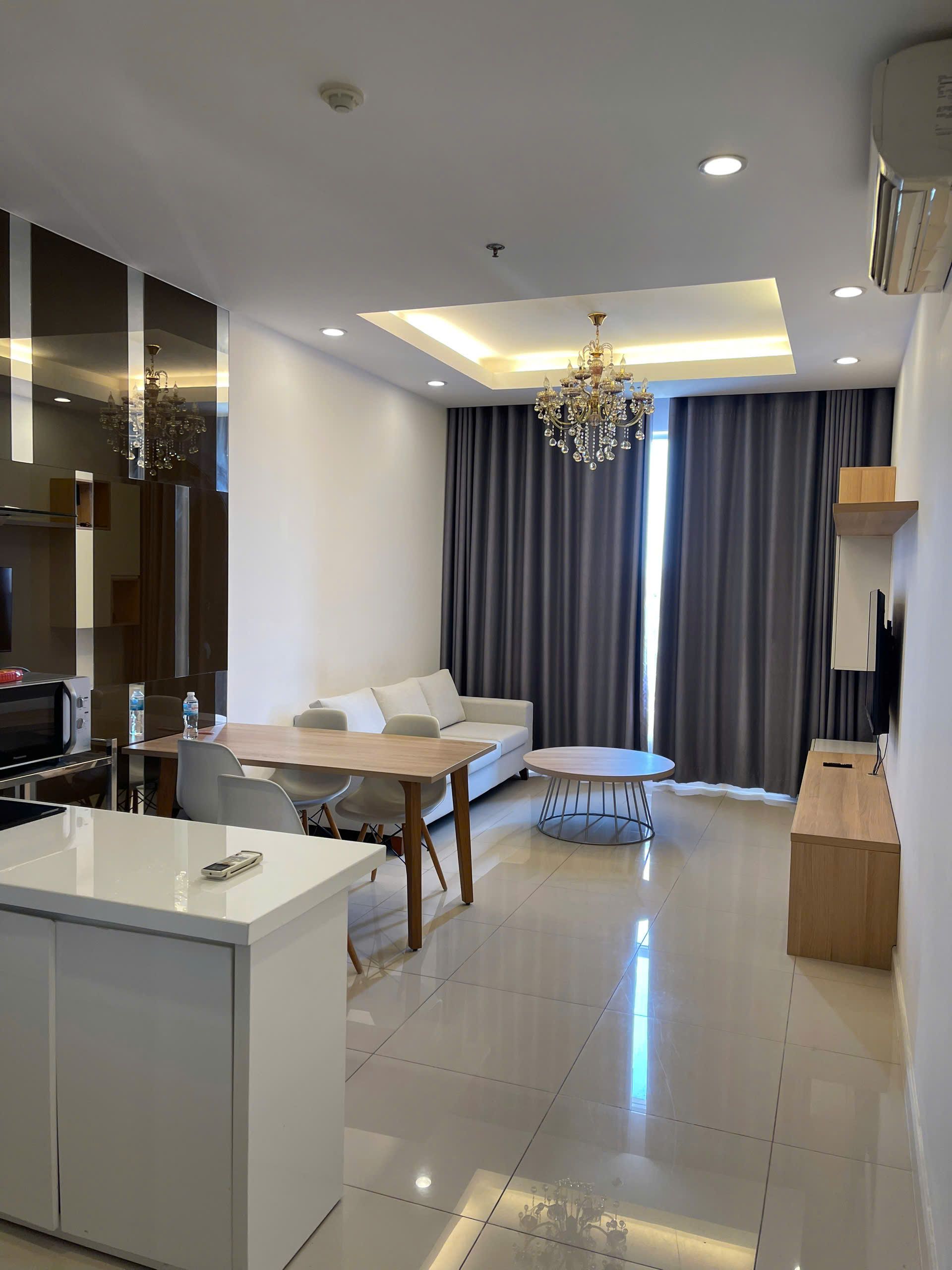 Cho thuê căn hộ 2PN-2WC full nội thất  chung cư The Prince đang trống ở liền. LH 0932192028-Mai