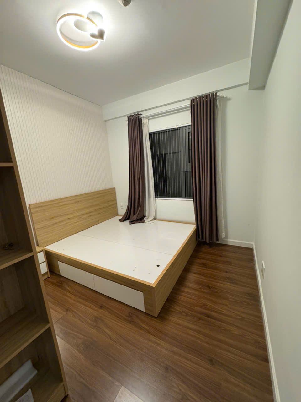Cho thuê căn hộ 2pn 2wc full nội thất