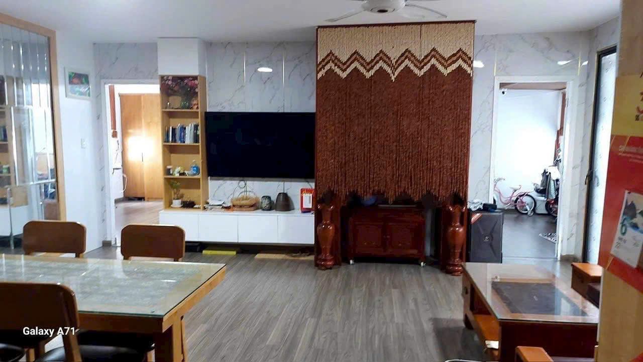Bán căn hộ Seaview , 100m2, 2pn, 2wc hướng đông bắc
