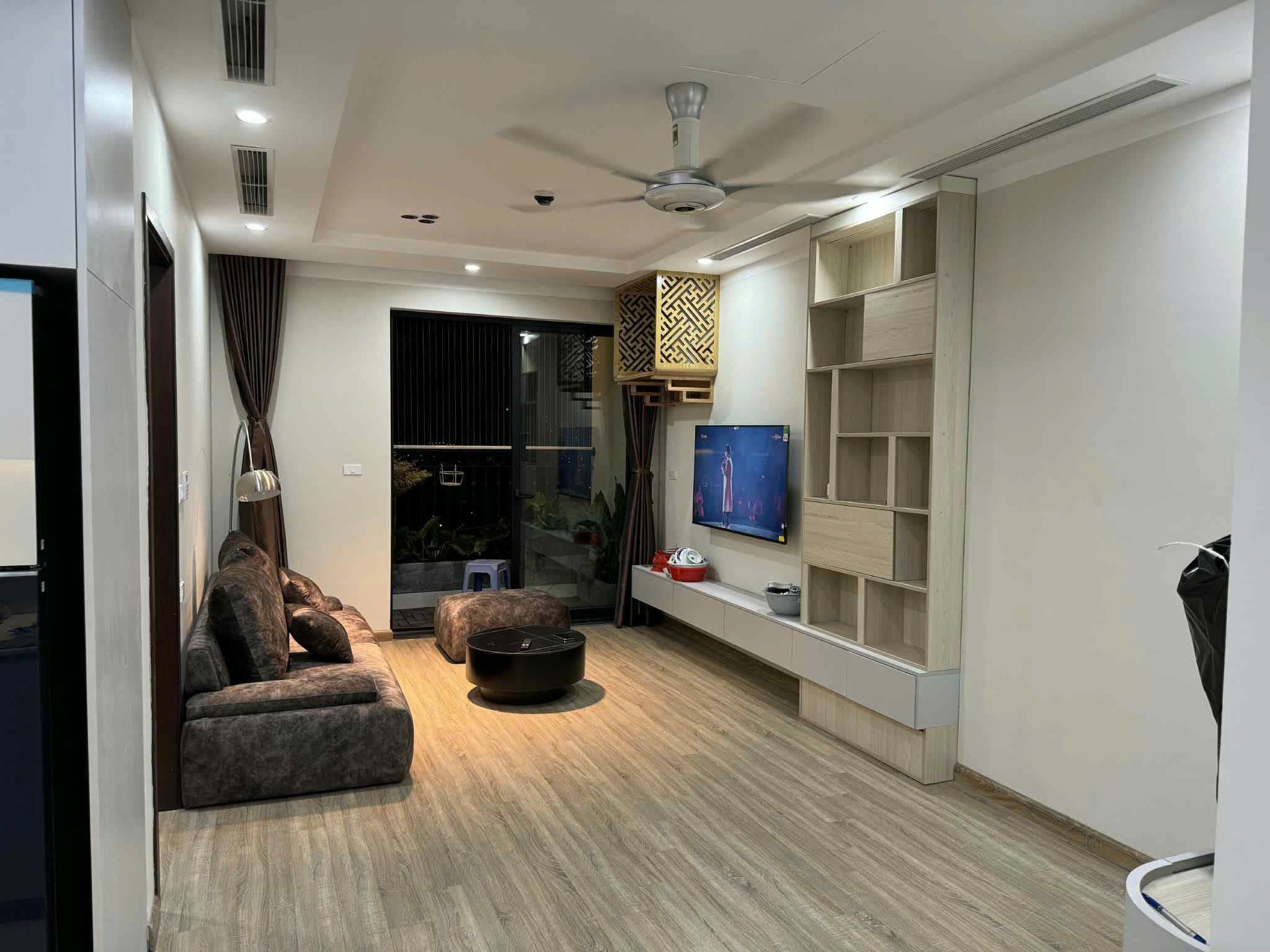 cho thuê chung cư Roman Plaza - Tố Hữu, 75m, 2 phòng ngủ, đủ đồ 13 triệu

