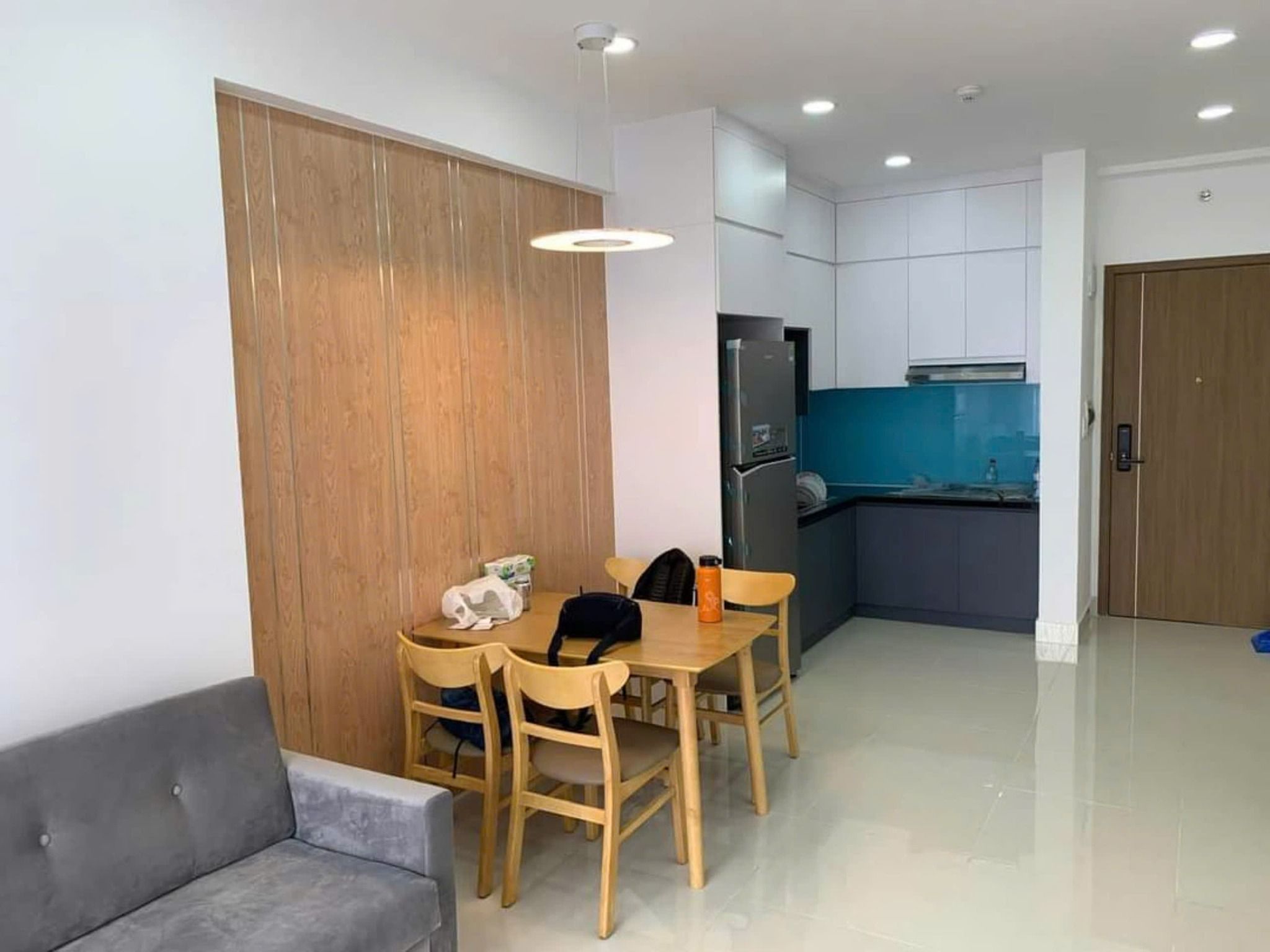 Chính chủ cho thuê căn hộ tại C7 Giảng Võ, Ba Đình, DT 80m2, 3 PN, full đồ, view hồ giá 15 triệu