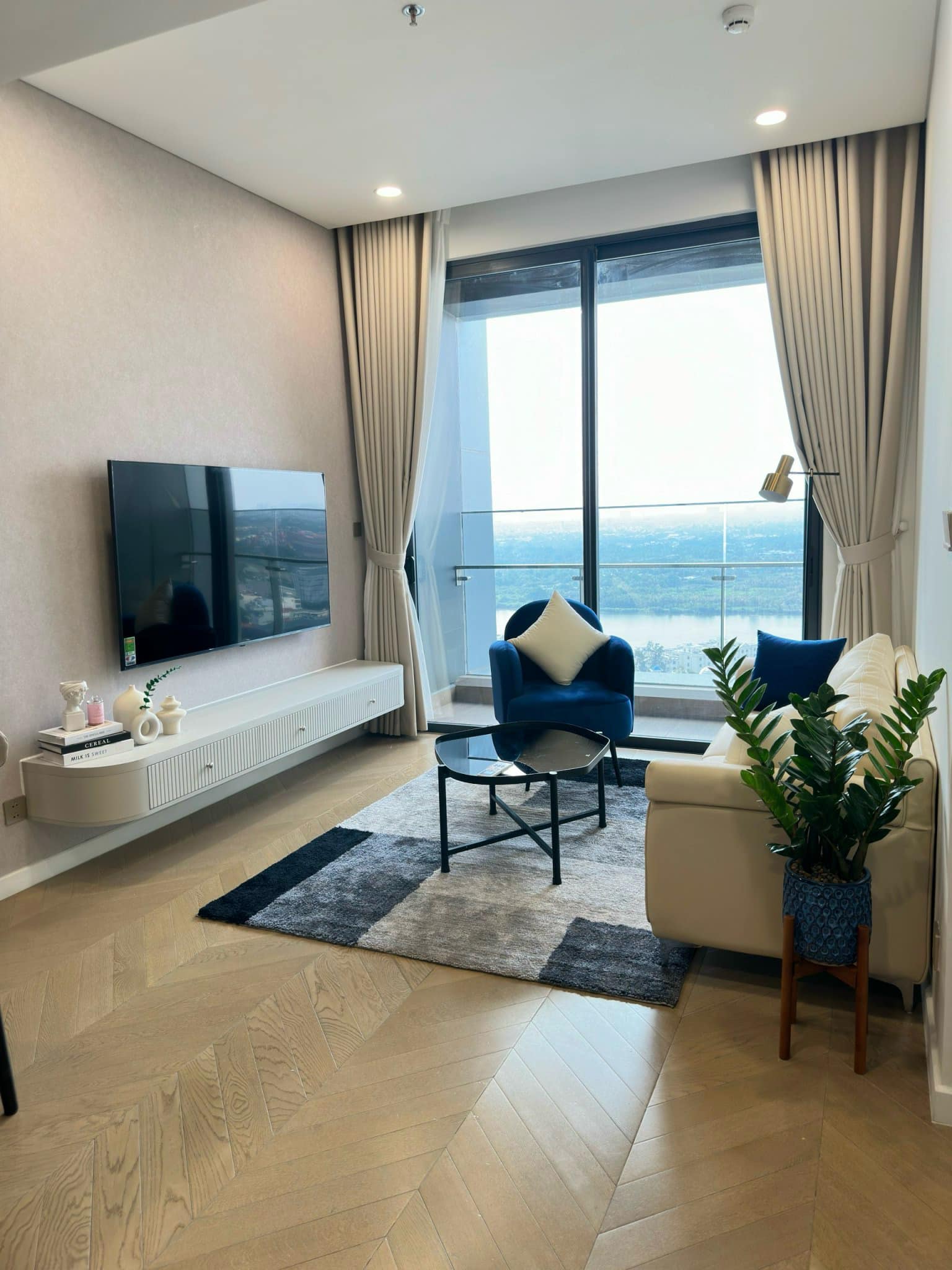 Cho thuê căn 2PN Lumiere Riverside full nội thất view sông đẹp giá 37 triệu/tháng, miễn phí quản lý