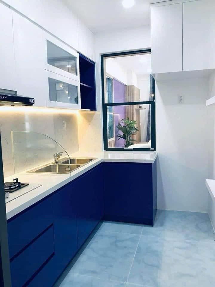 Bán căn hộ chung cư 130 Nguyễn Đức Cảnh - Q. HM - nhà đẹp long lanh - ở luôn 131.2m2 5.95tỷ TL mạnh