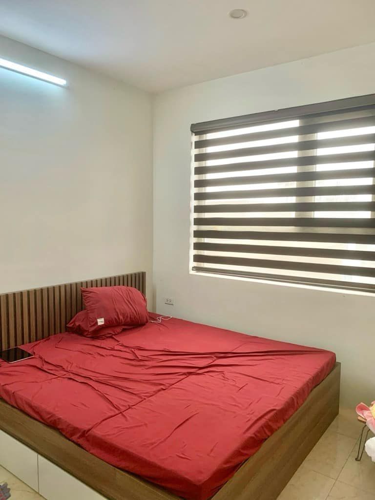 Bán căn hộ chung cư 6 Đội Nhân, 94 m2, thiết kế 2 PN, full đồ, view khu biệt thự, giá 6 tỷ