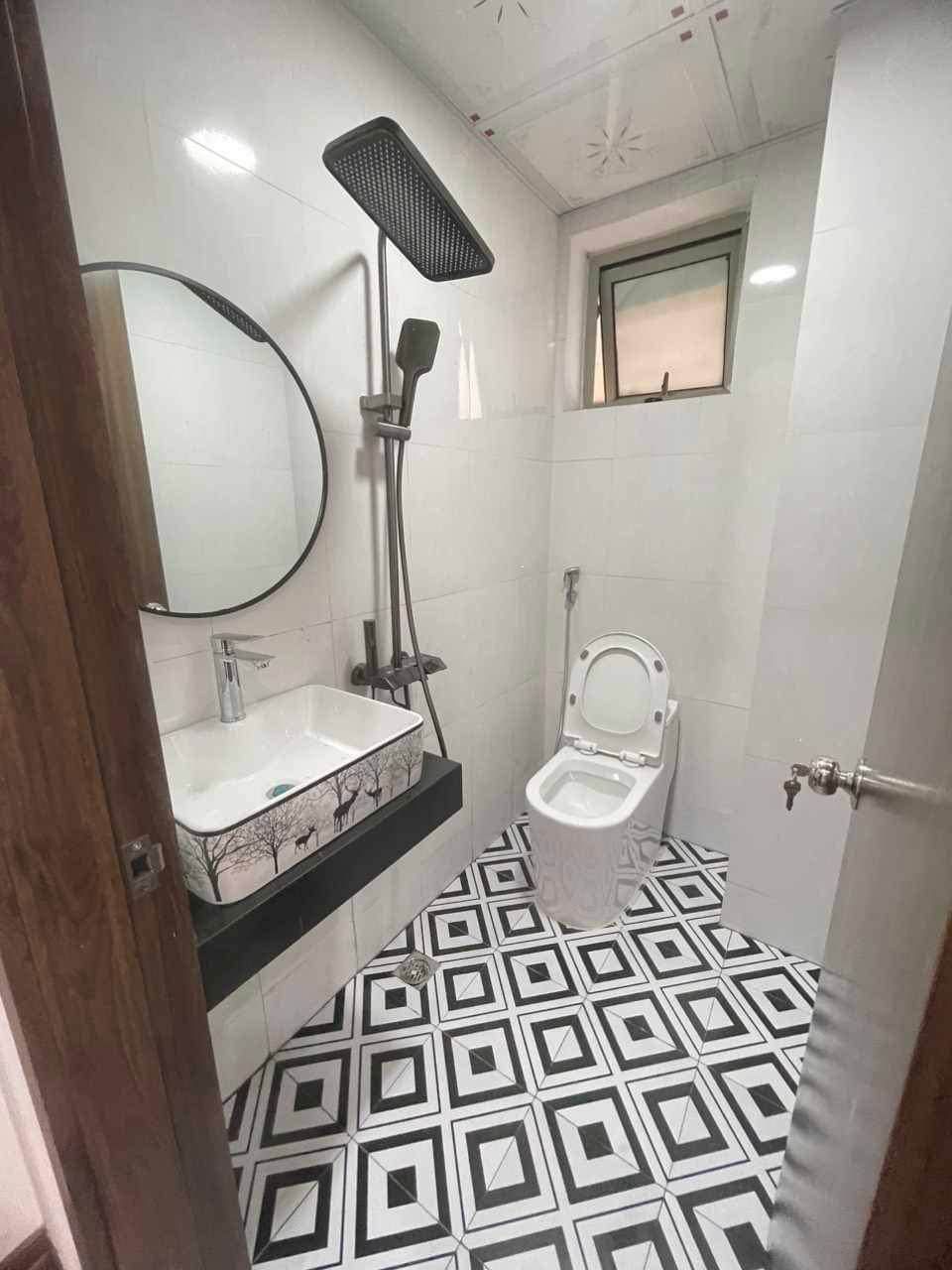 Bán căn hộ CC VP6 Linh Đàm, 2, xx tỷ, 65,26m2, 2PN, 2WC, chính chủ