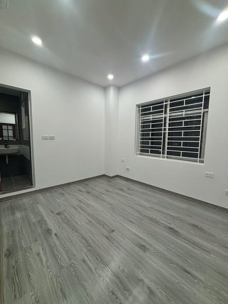 Bán căn hộ CC VP5 Linh Đàm - Hoàng Mai. DT: 46m2 2PN + 2WC giá 2,26 tỷ. LH: 0964 835 ***