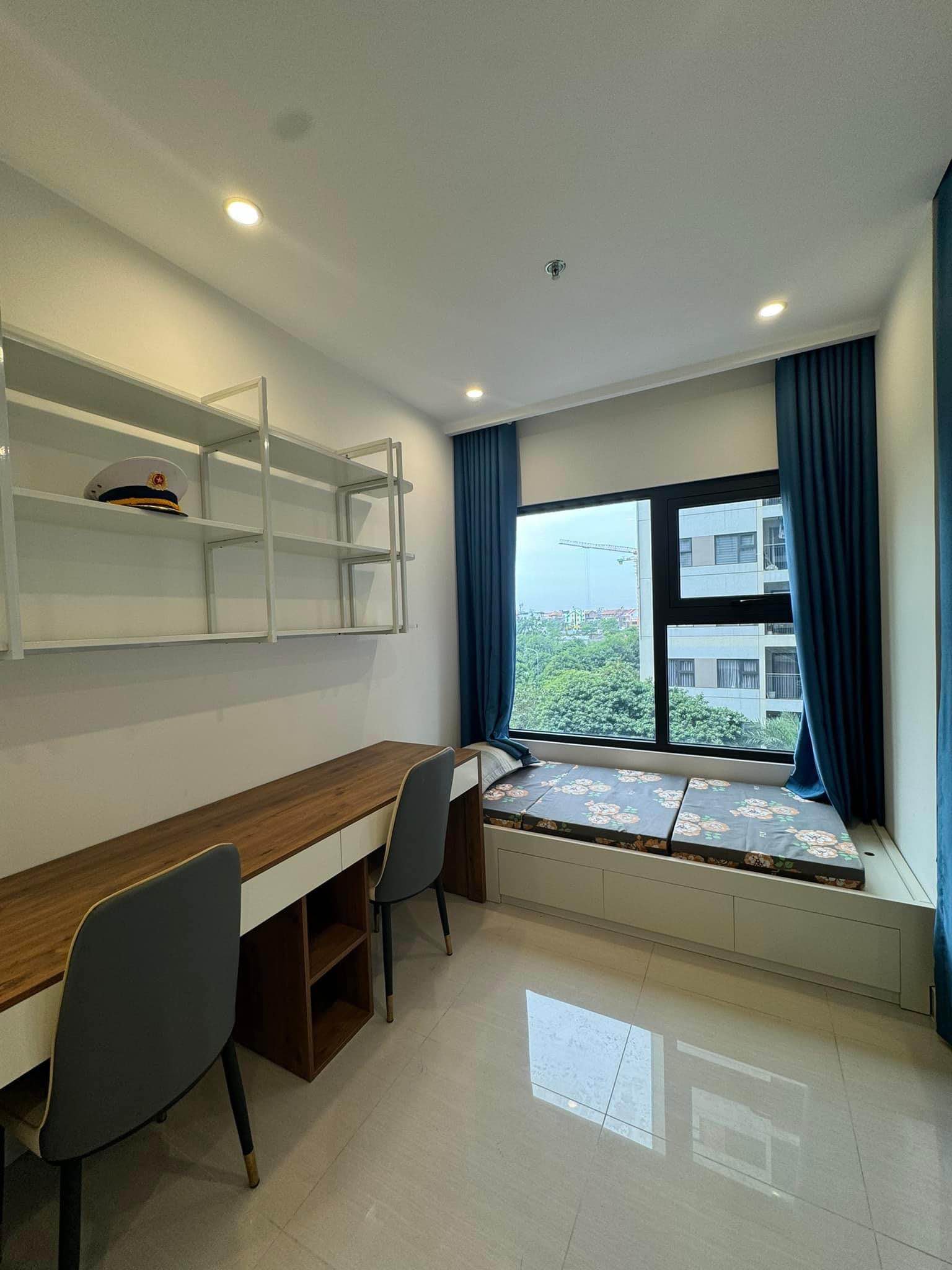 Cực hiếm căn 3PN tòa Rainbow Tây Nam Linh Đàm, DT 93m2, view mát, sống tiện nghi, giá 6,39 tỷ
