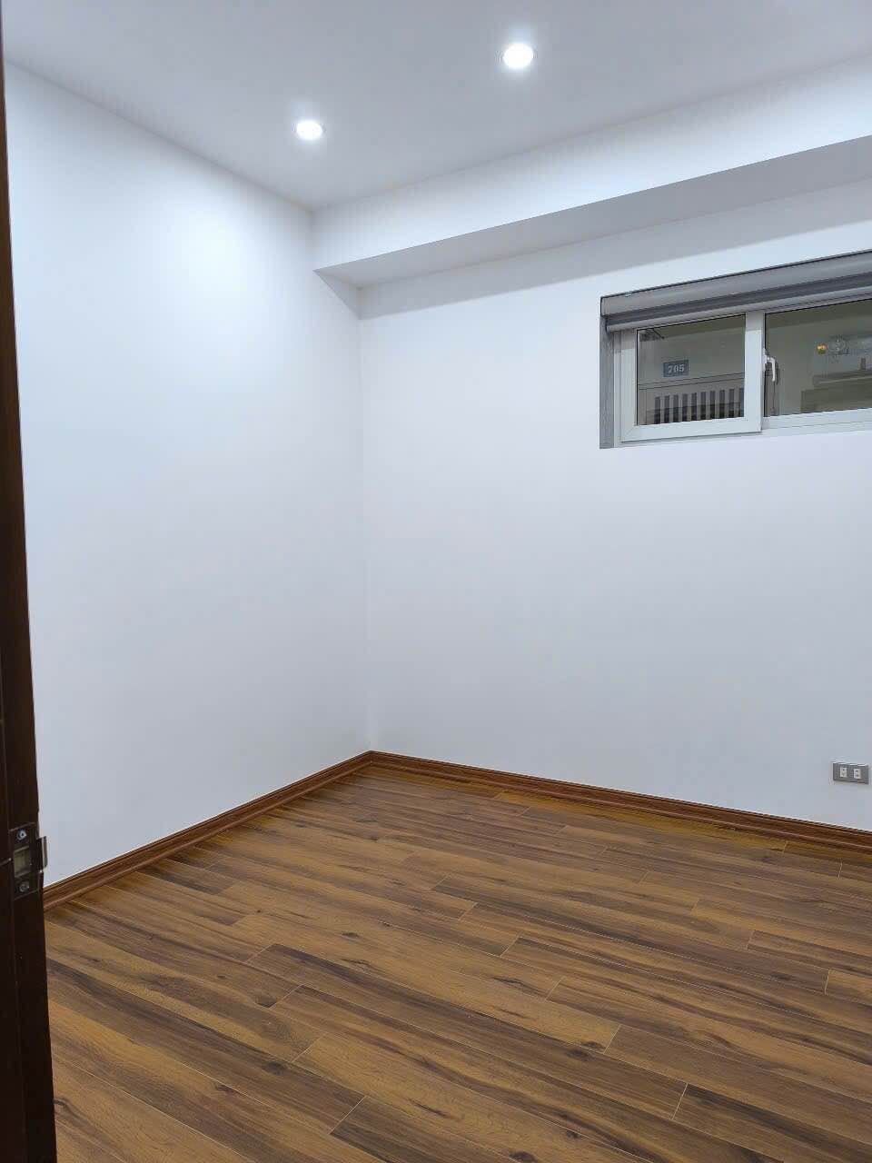 Cho thuê căn hộ Hà Center Point Lê Văn Lương 80m2, 3PN, full đồ, 17 triệu/tháng. 0987 522 ***