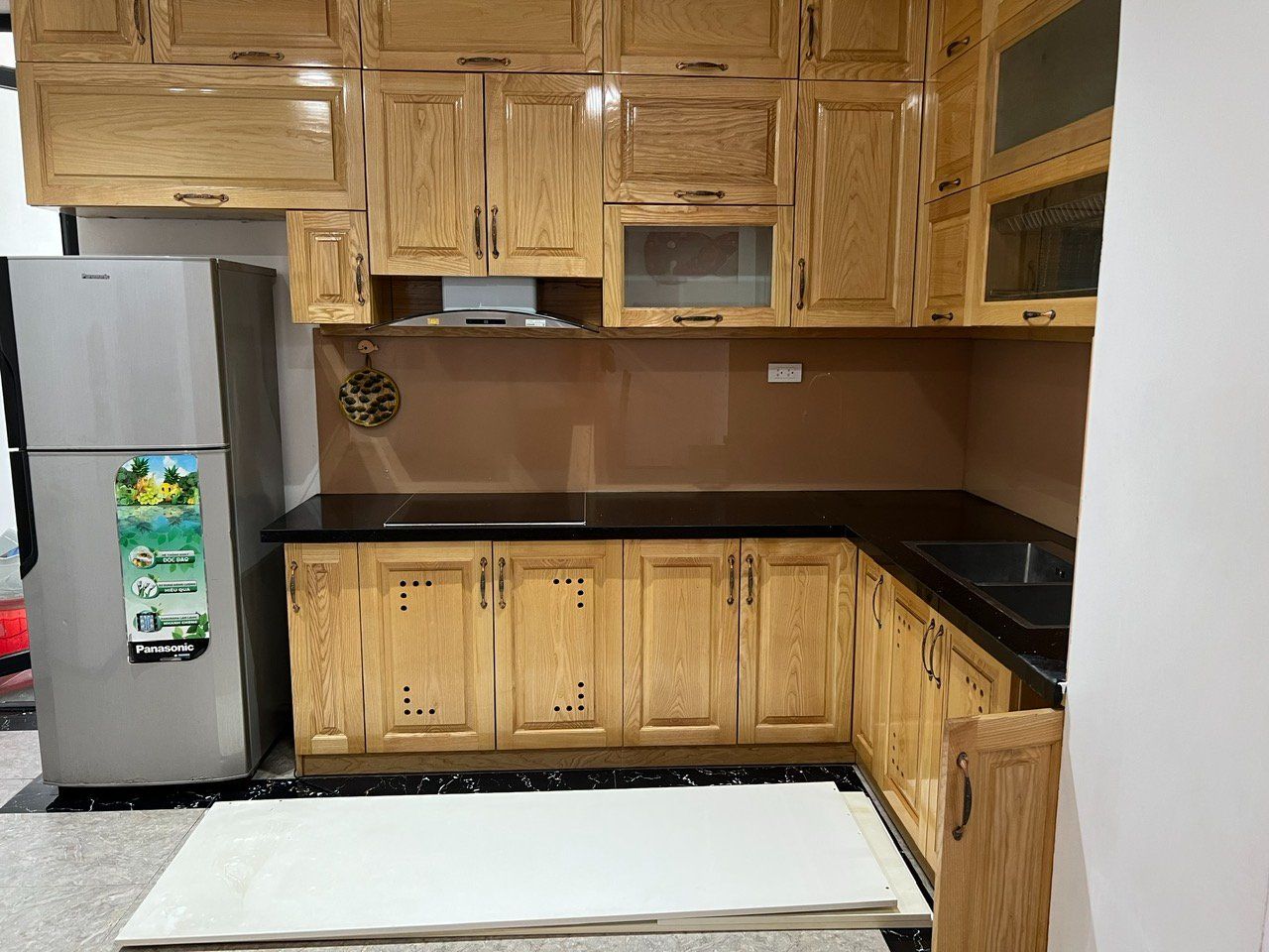 Chính chủ bán căn 65,1m2. Tầng trung, ban công TN. 2PN - 2VS full nội thất có ban công PK