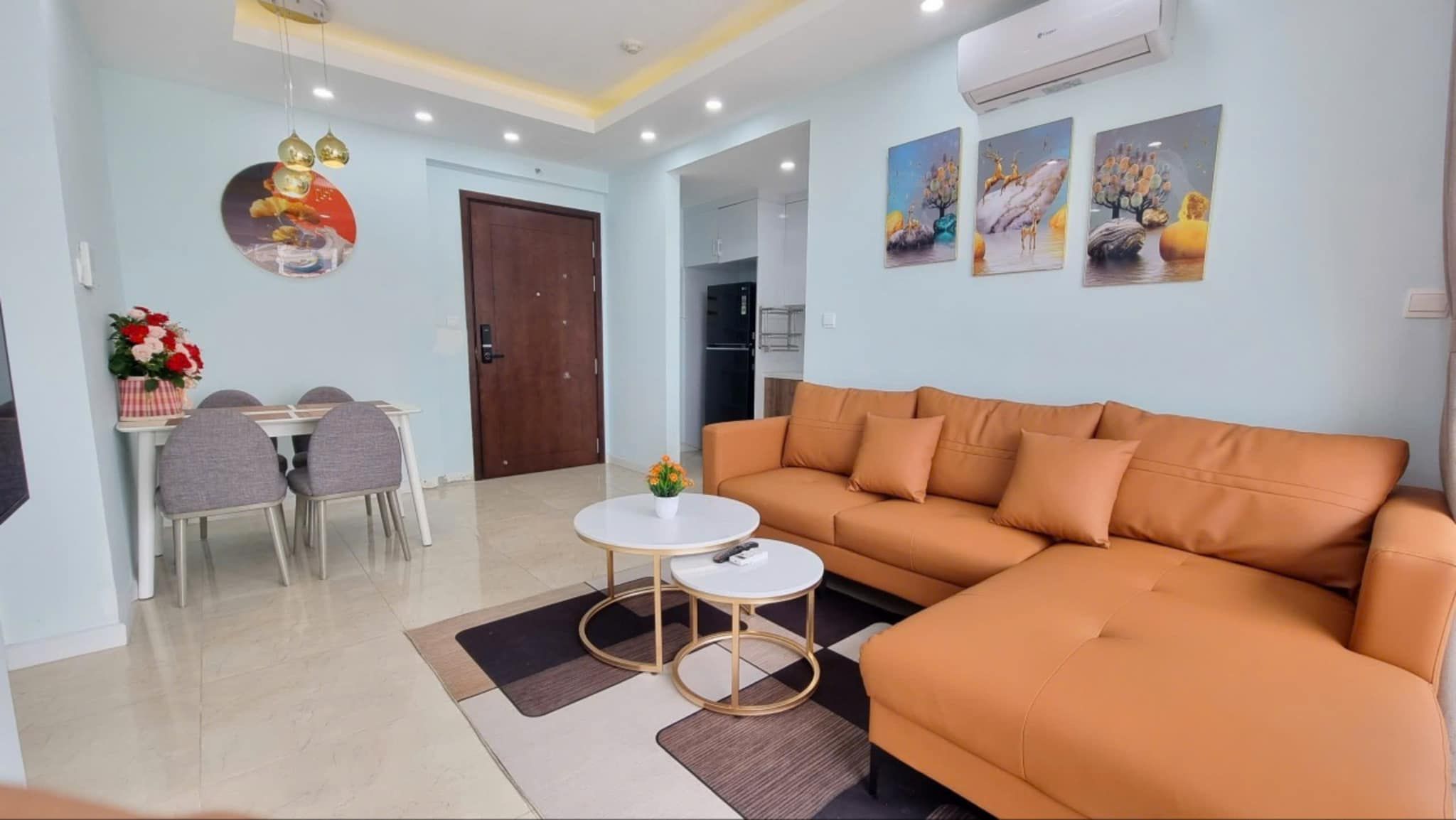 Cho thuê CHCC Vinhomes, 54 Nguyễn Chí Thanh 2 phòng ngủ, tầng 18, đầy đủ nội thất. LH: 0936 325 ***