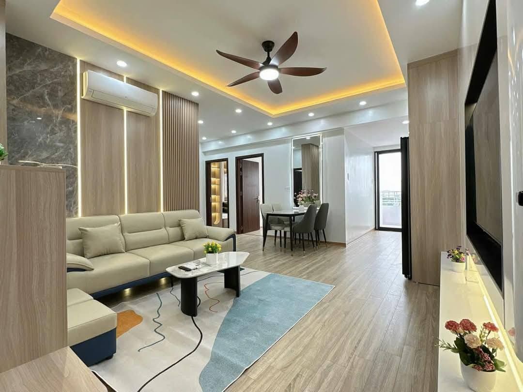 Chính chủ gửi bán căn penthouse đẹp nhất VP4 202 m2 4 ngủ 3 VS full nội thất view trọn hộ