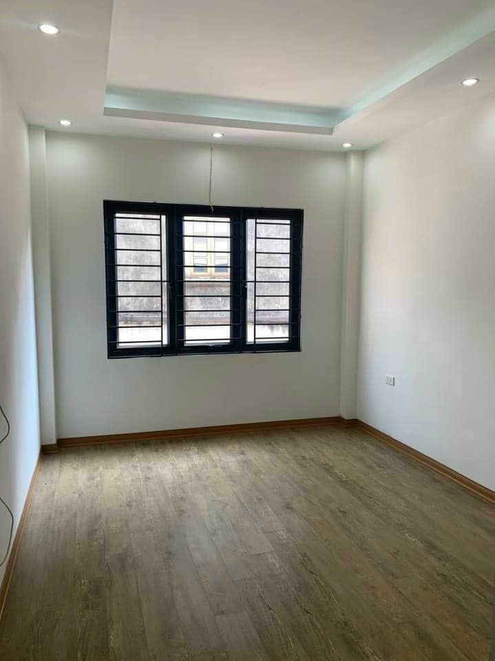 Cho thuê căn hộ cao cấp BRG Diamond Residence 25 Lê Văn Lương 105m2 3 ngủ full đồ 25 triệu/tháng