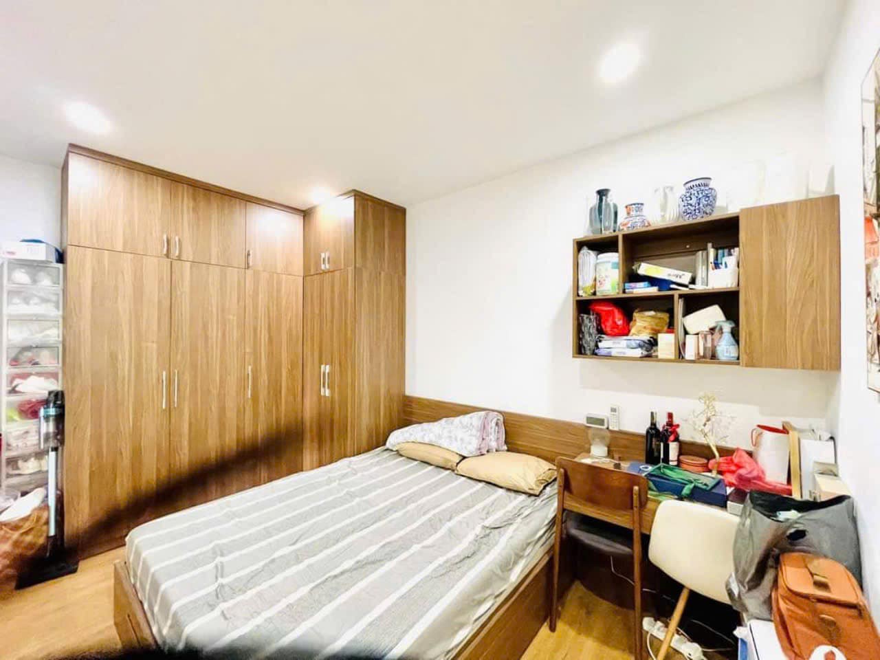 Cho thuê CH 3PN, 2WC, 15,5 triệu, 113m2 tại 229 Phố Vọng, Hai Bà Trưng, Hà Nội