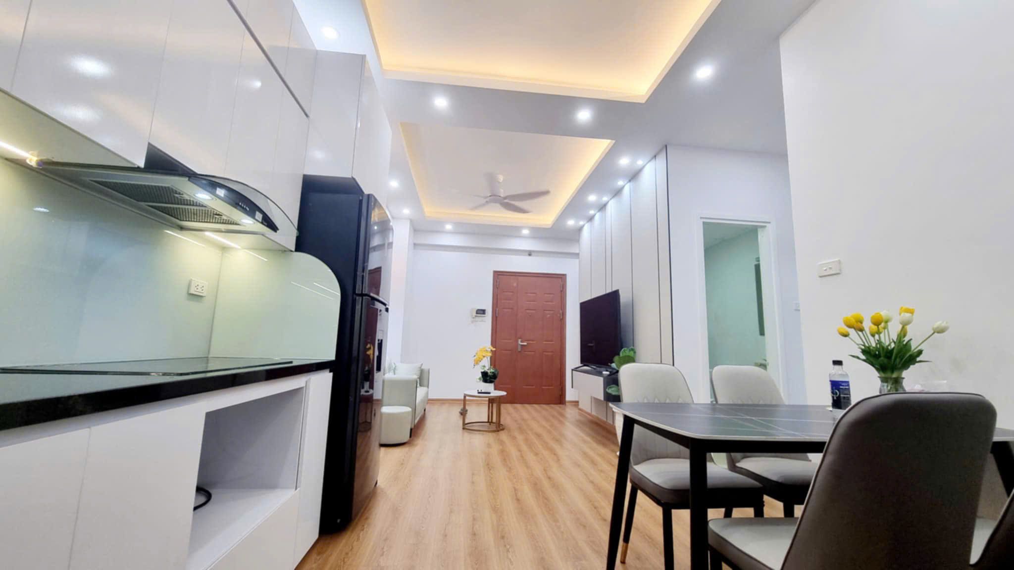 Cho thuê Goldmark City căn hộ 2PN full nội thất 12tr/tháng